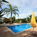 Casa Kamari بيت للعطل *